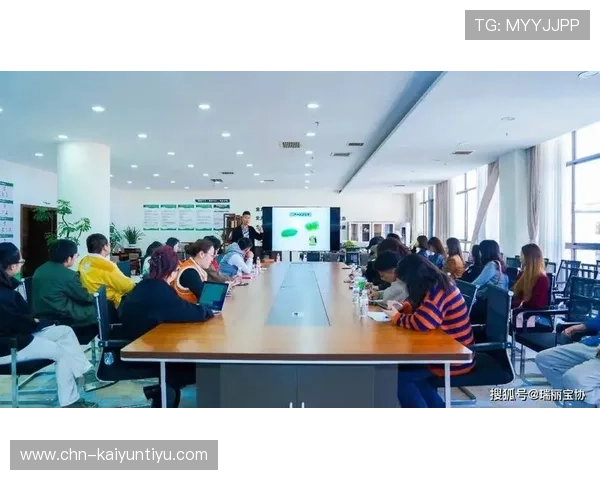 开云棋牌客服支持多渠道沟通,微信、电话、在线聊天全方位服务玩家 开云棋牌客服支持多渠道沟通,微信、电话、在线聊天全方位服务玩家